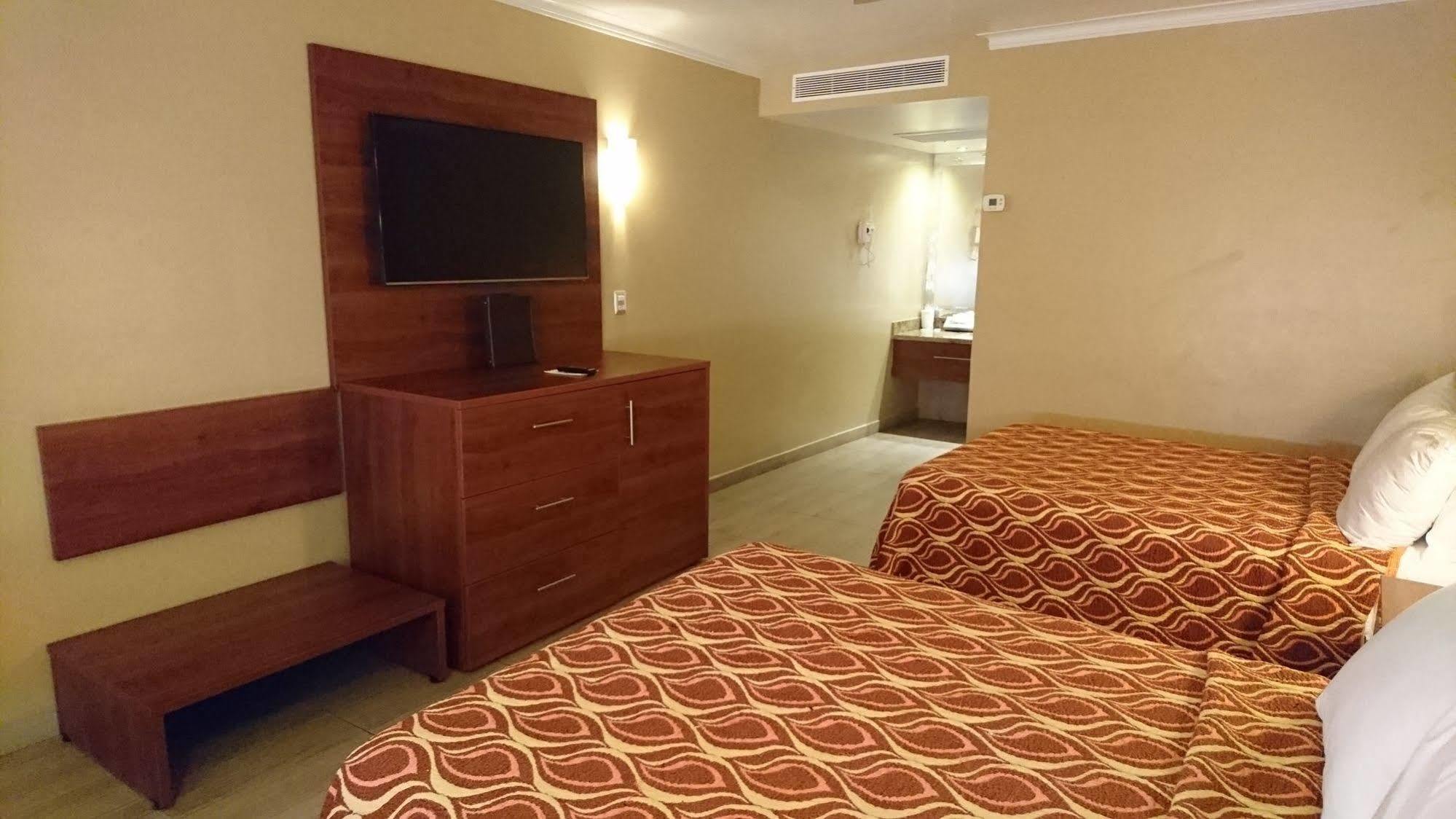 Hotel San Sebastian Эрмосильо Экстерьер фото